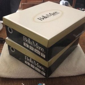 Causal wear newer shoes tan in color